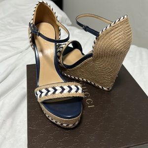 💯AUTHENTIC Classy & sexy Gucci espadrille ,like new !Original box and dust bag.